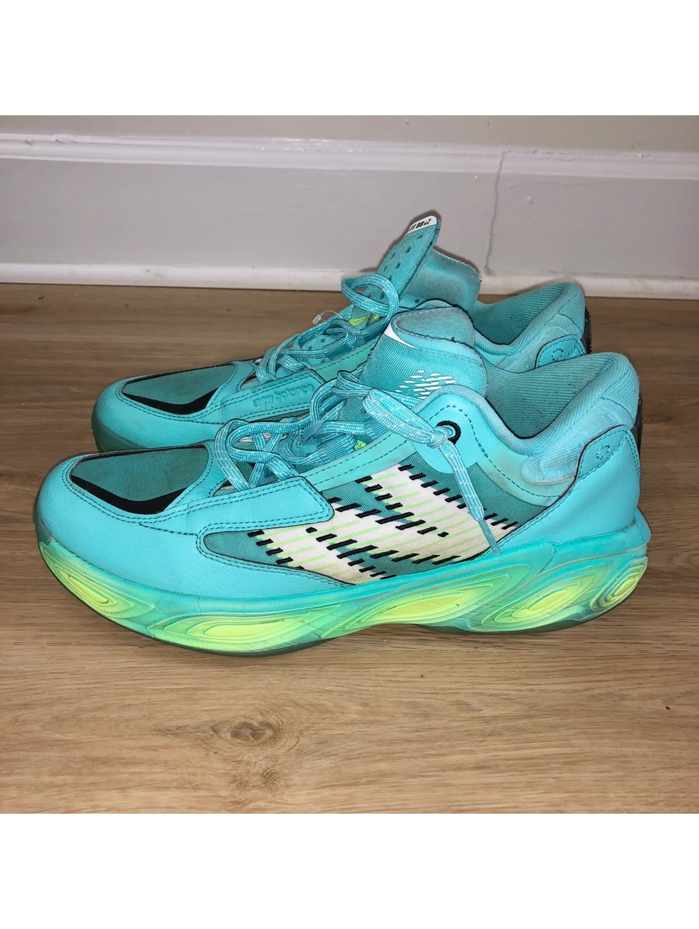 NEW BALANCE FRESH FOAM BB V2 CYBER JADE BASKETBALL SHOES BLUE GREEN TEAL MENS 11